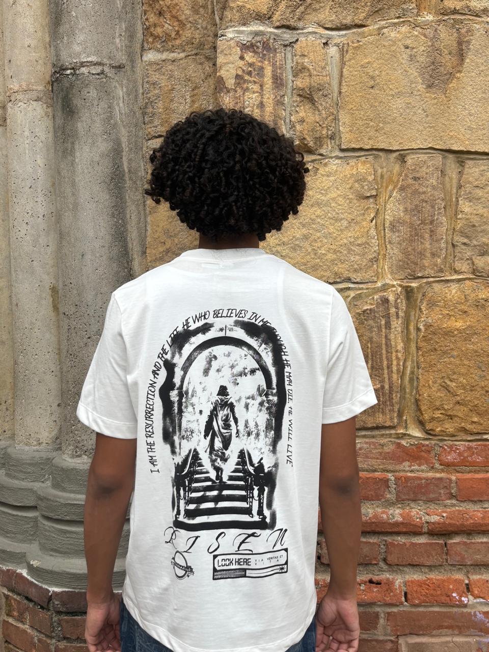 T-SHIRT RESURRECCION